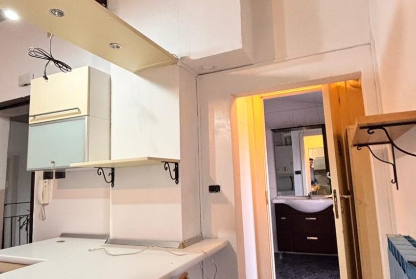 52c930b8-cca9-4b51-ab9e-1bfacaf63a75